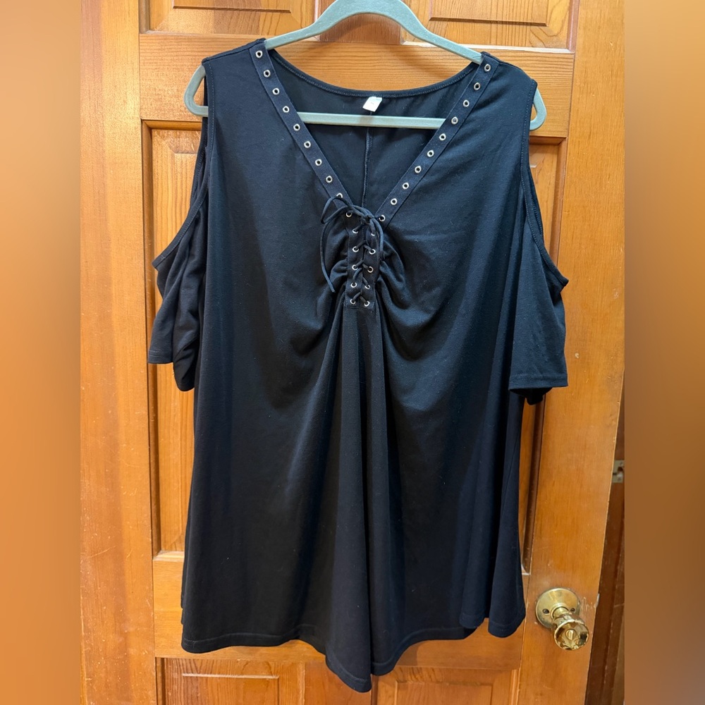 Elegant Black Cold Shoulder Tee
